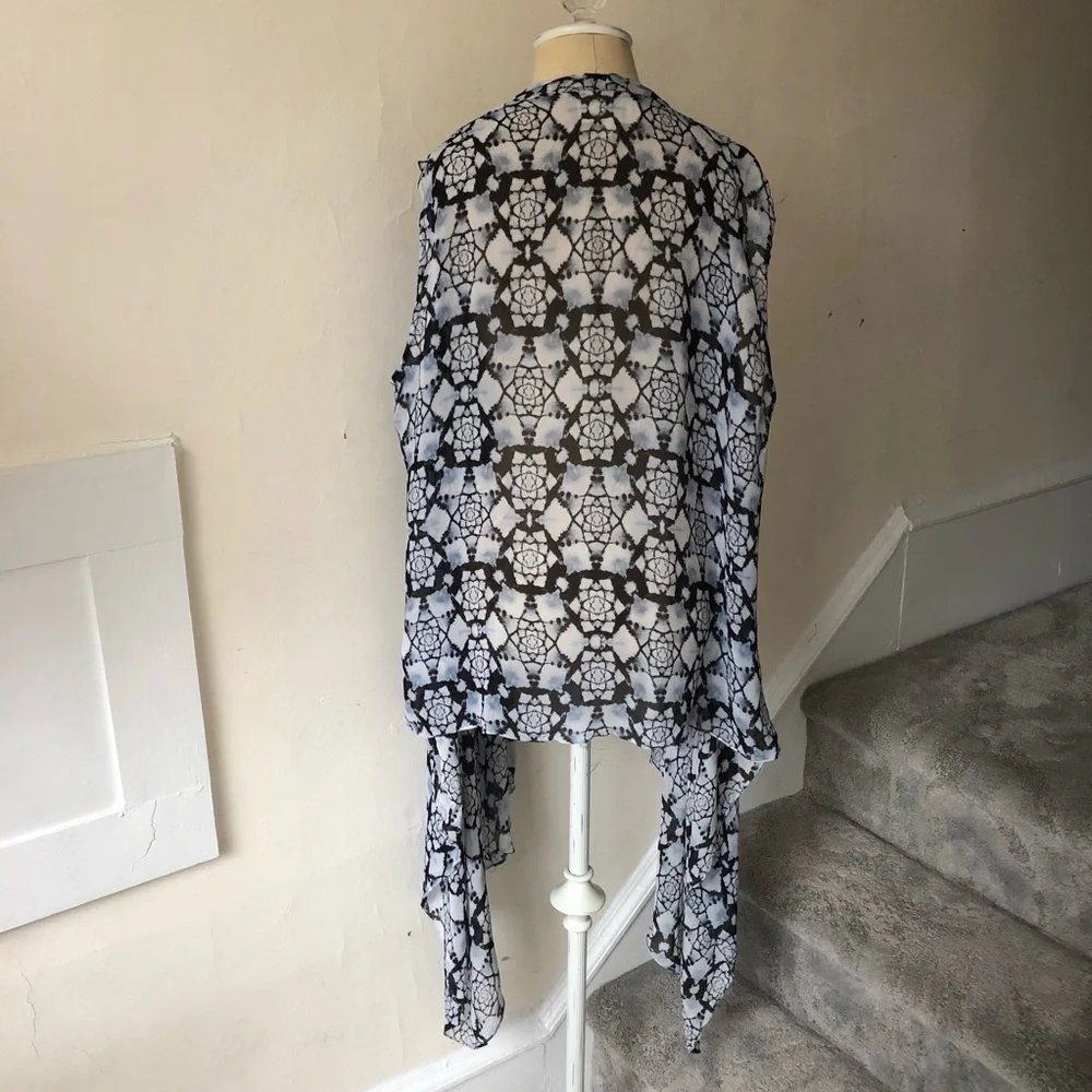 Nicole Miller Artelier La Plage Shibori Burst Viscose GGT Kimono Vest Coverup OS